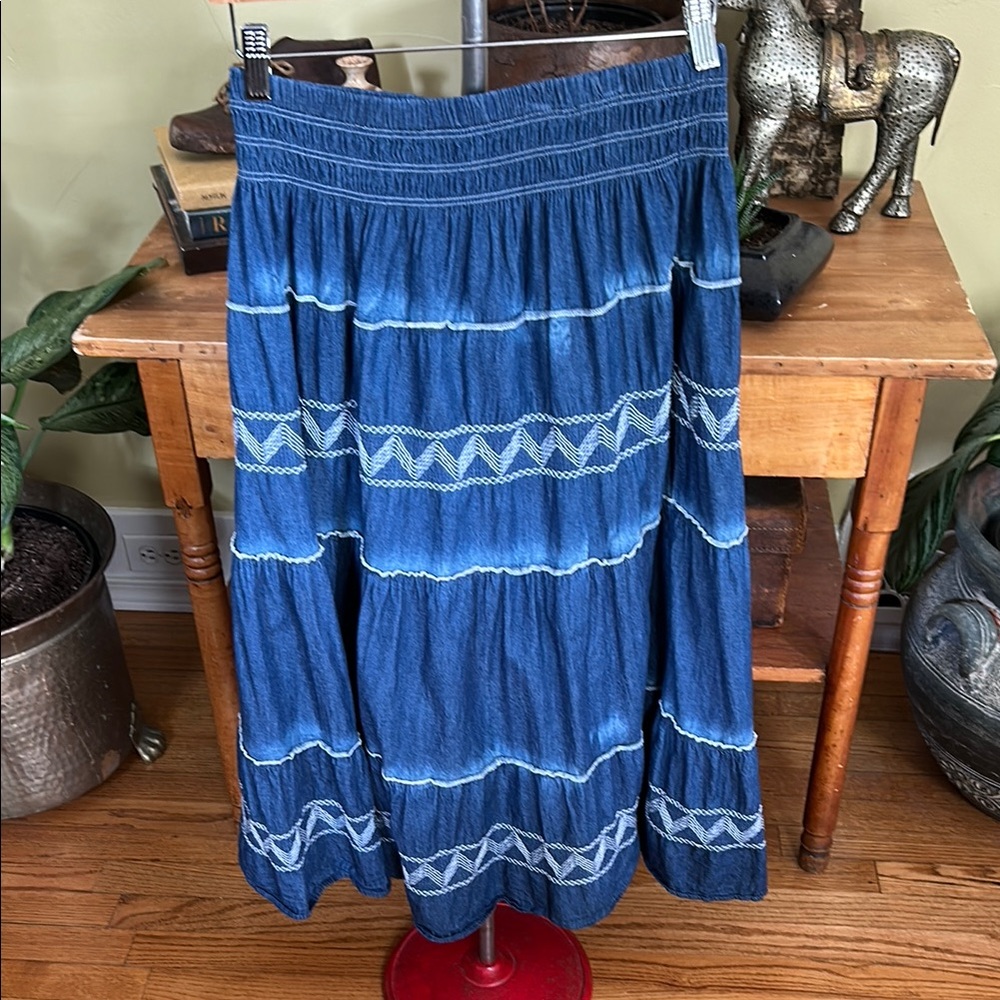 Indigo & Lace Elastic Waist Boho Southwest Tiered Chambray Denim Midi Skirt
